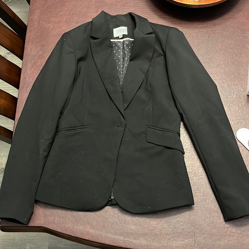 Like-new Dalia black blazer